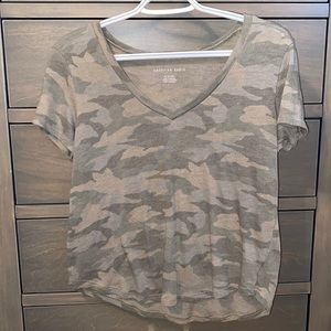 american eagle tee